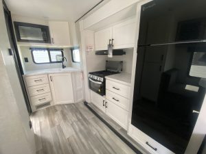 2025 JAY FLIGHT SLX 225MLS – Stock #T0221J-3