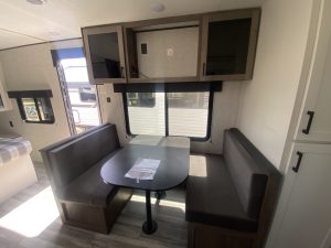 2025 JAY FLIGHT SLX 225MLS – Stock #T0221J-3