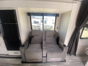 2025 JAY FLIGHT SLX 225MLS – Stock #T0221J-3