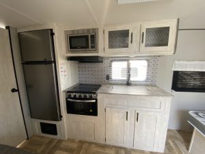 2022 SHASTA 18FQ – Stock #T0354S