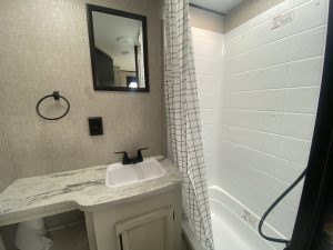 2023 JAY FLIGHT SLX 212QB – Stock #T0538J-1