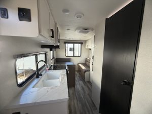 2026 JAY FLIGHT SLX 210QB – Stock #T0853J