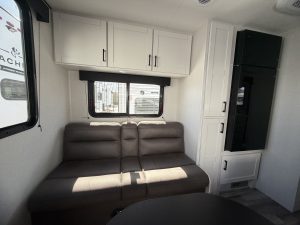 2026 JAY FLIGHT SLX 210QB – Stock #T0853J