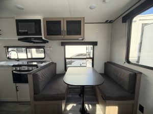 2026 JAY FLIGHT SLX 210QB – Stock #T0853J