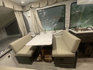 2025 FLAGSTAFF 228MT – Stock #N1096F