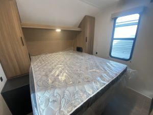 2025 TRAIL RUNNER 31DB – Stock #T4037T