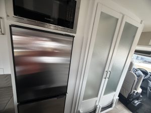 2026 COACHMEN BEYOND 22CAWD – Stock #M9243C